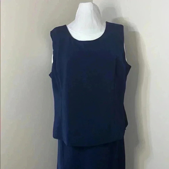 Tally Taylor 3 Piece Skirt Suit​​​ - Picture 5 of 14